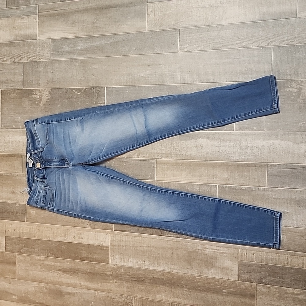 Refugee brand skinny jeans